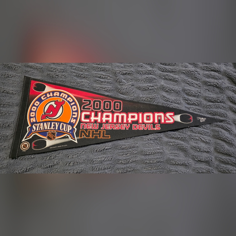 2000 Champions New Jersey Devils NHL Pennant